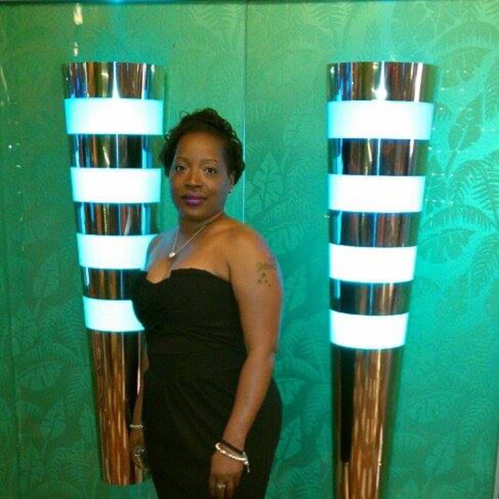 Meet your Posher, Scharnee